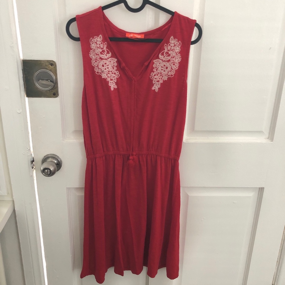 Joe Fresh Red Dress with White Floral Embroidery Midi Mid Length